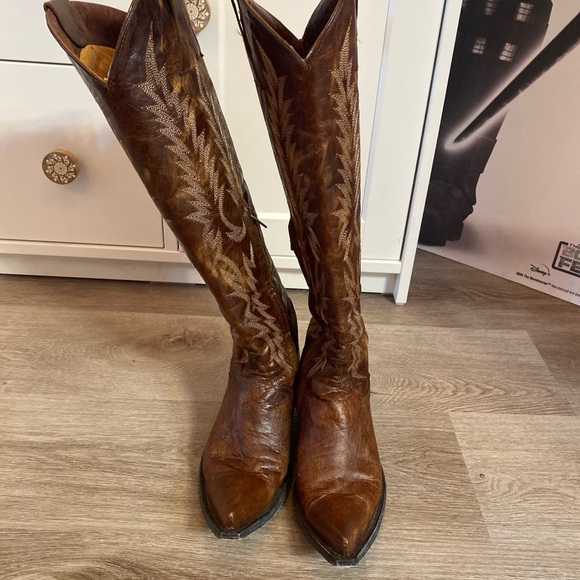 Old Gringo Shoes - Old Gringo Brown Heeled Boots with Western Stitching